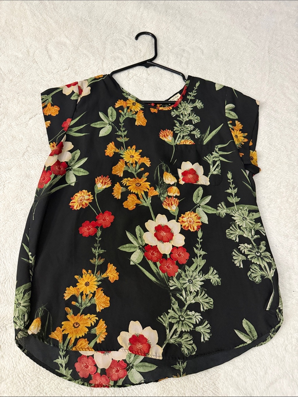 Lily White Black Floral Short-Sleeve Blouse with Red & Yellow Flowers